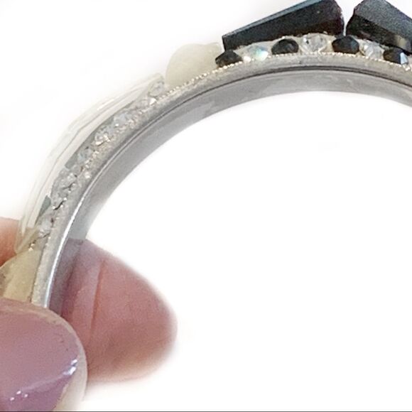 ArtDeco blackwhite lucite crystal bangle bracelet - Picture 7 of 11